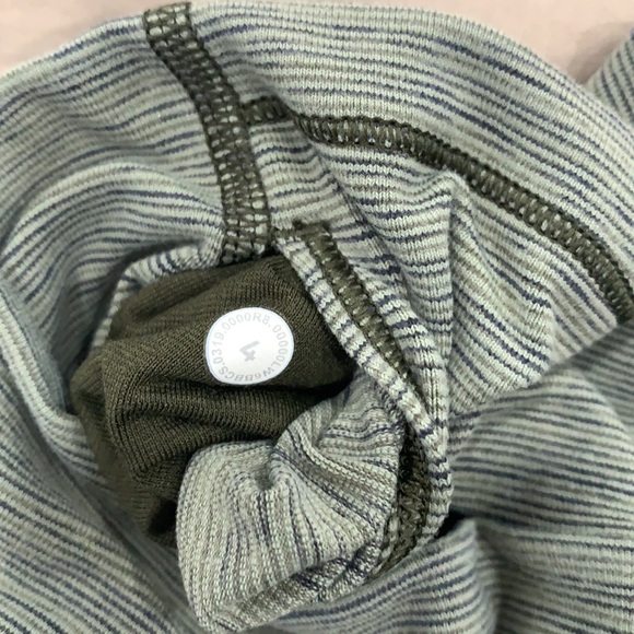 LULU LEMON SPORTS LEGGINGS HIGH WAIST!!!! - Picture 4 of 4